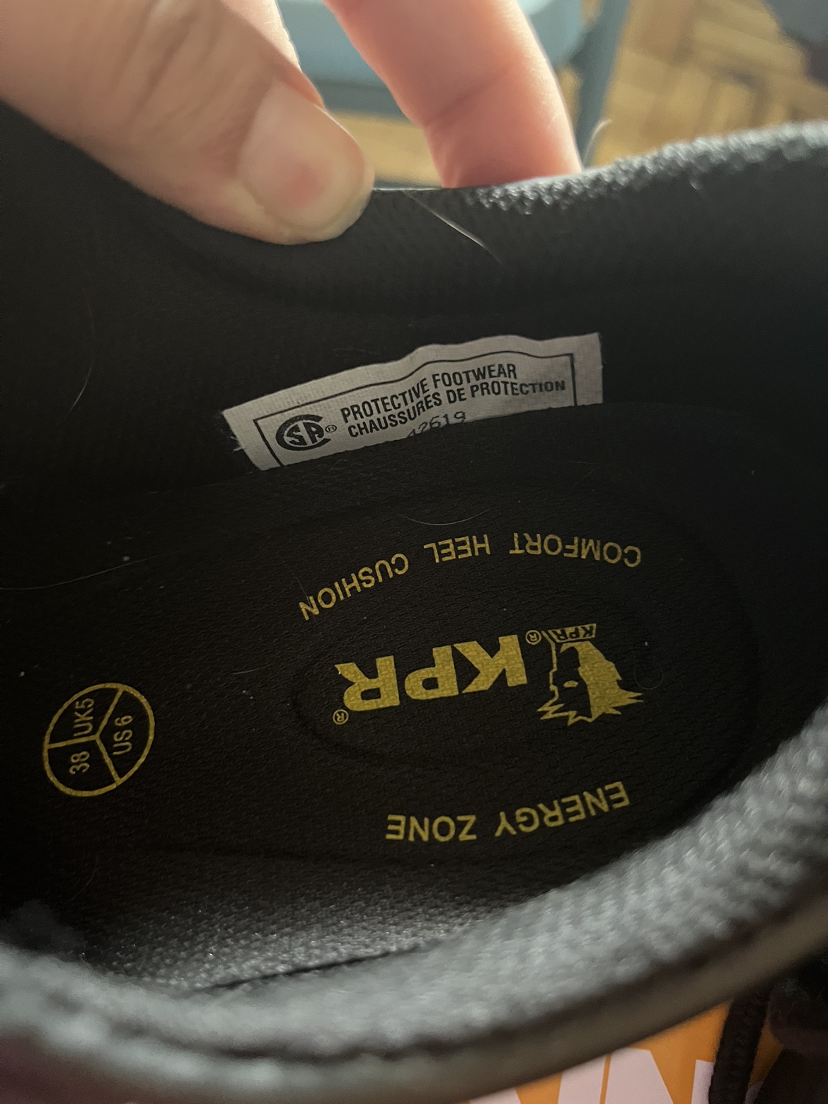 Steel toe shoes image indicator(3)