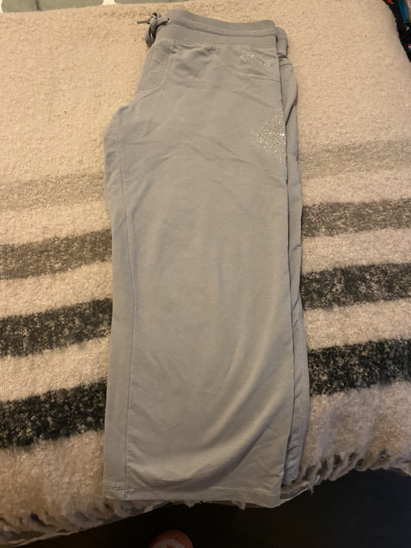 Womans image indicator(3)