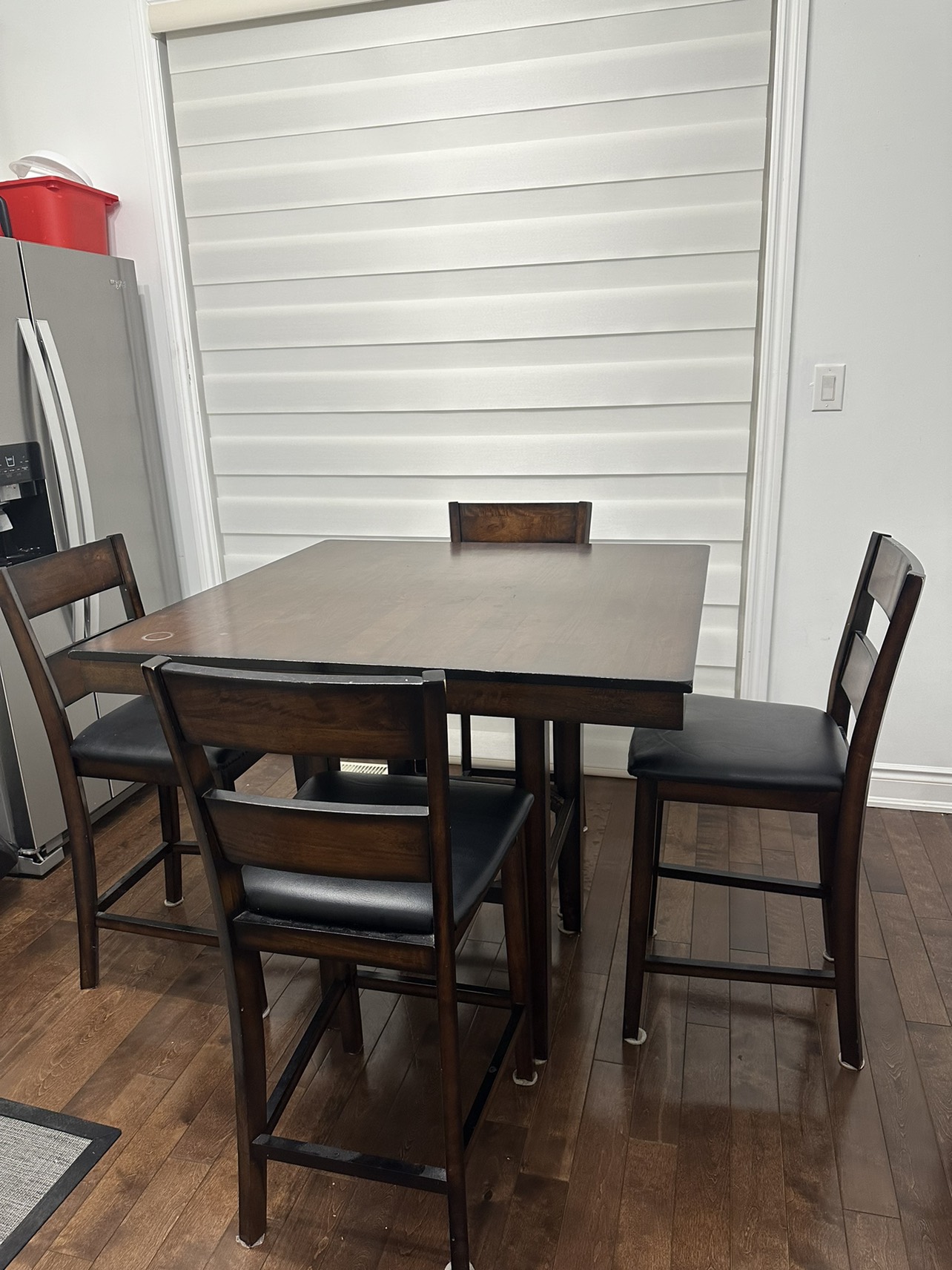 Dining set