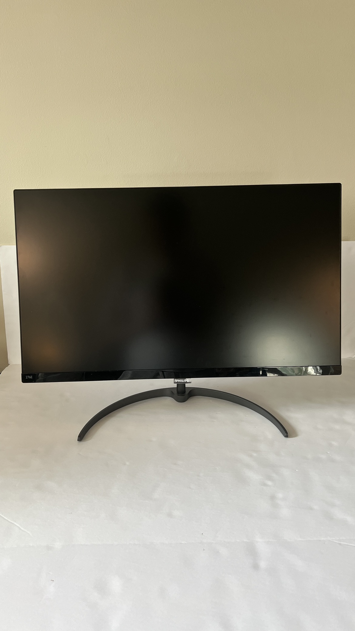 Phillips 27” 4K monitor