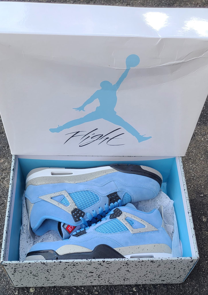 Jordan Retro 4 Unc University blue shoe Basketball Shoes thumbnail