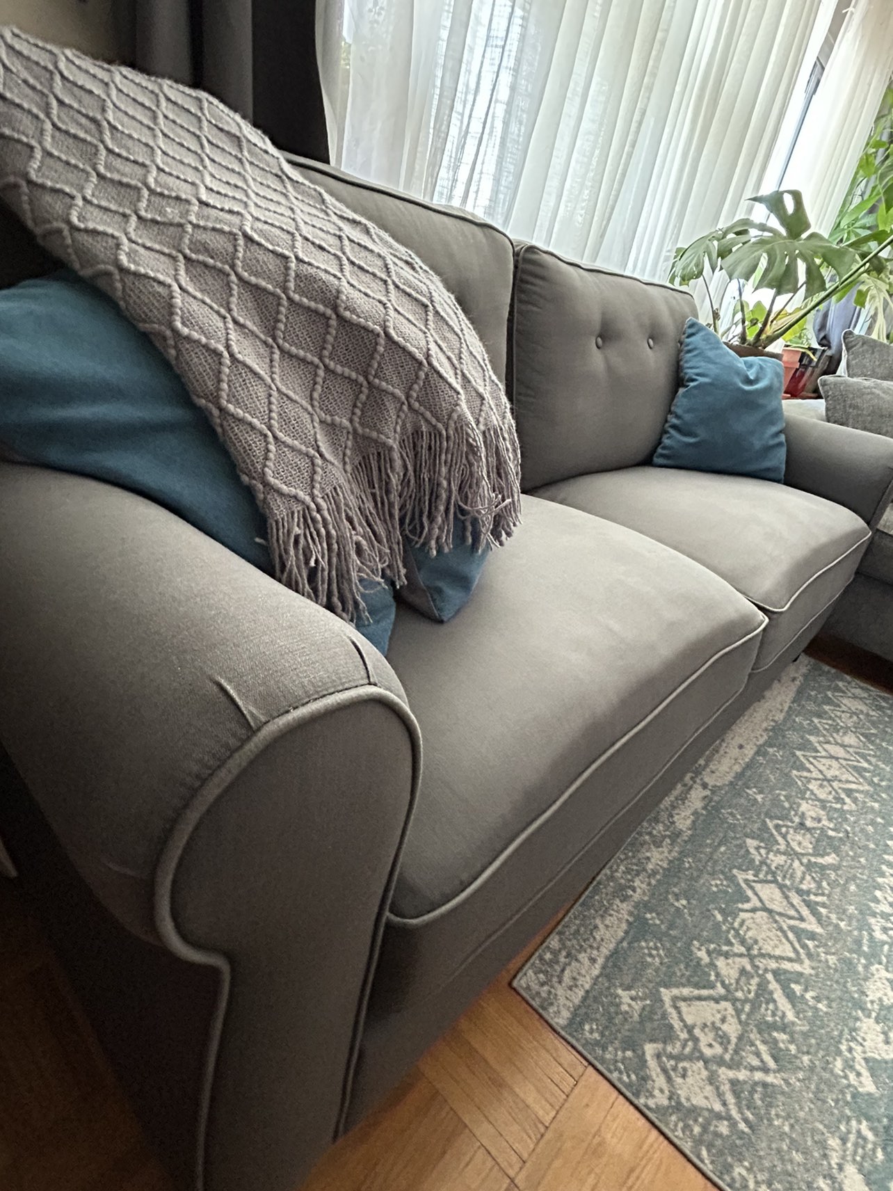 Grey Sofa 🥕 - photo 3
