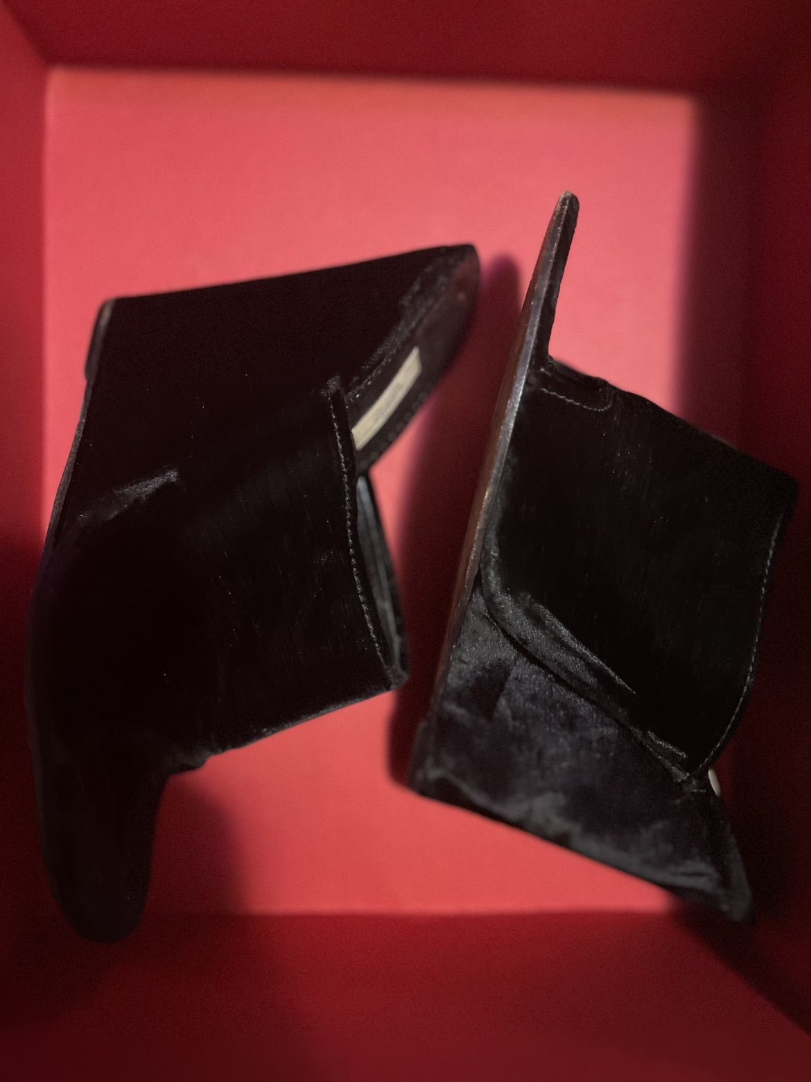 Velvet Sandals image indicator(3)