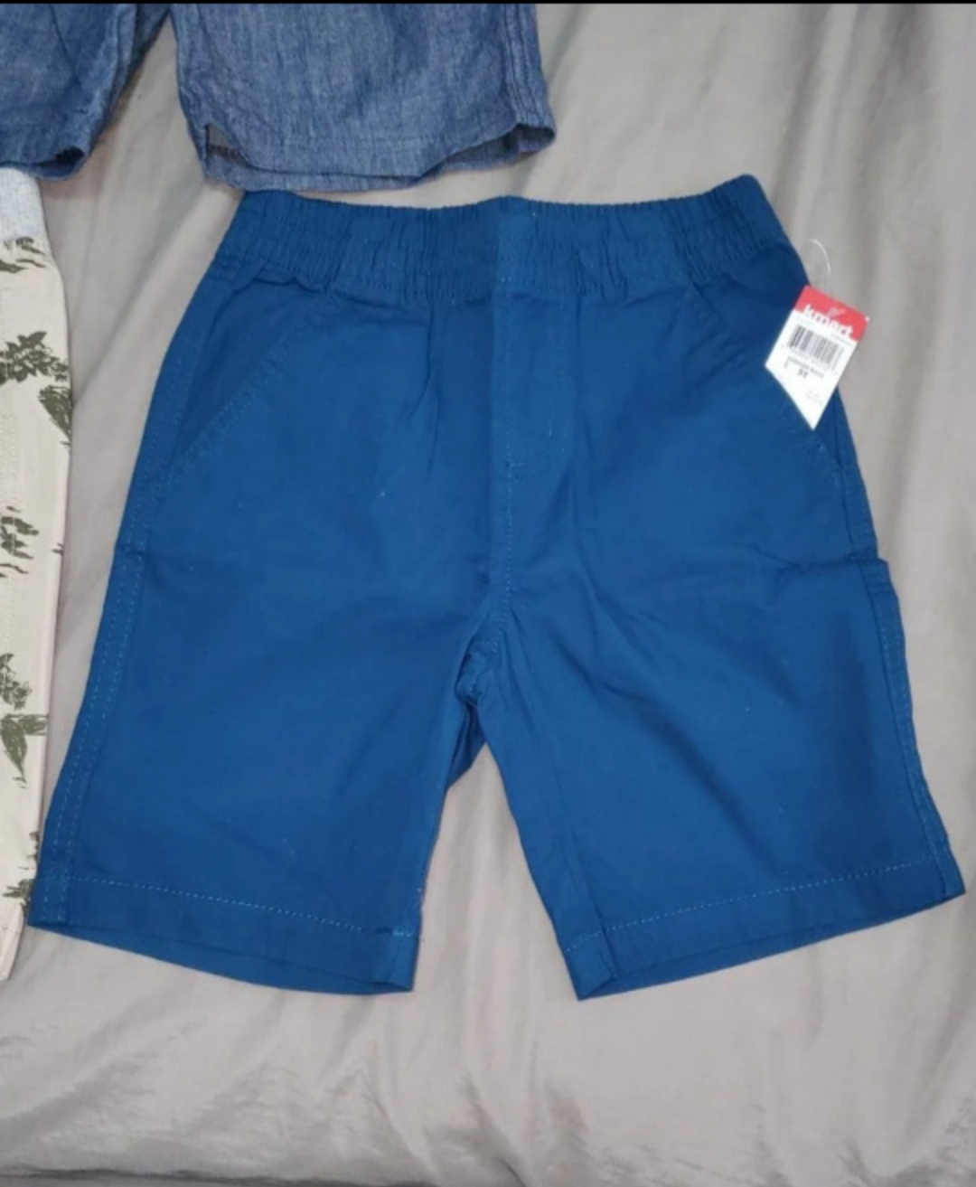 Toddler boy's shorts image indicator(4)