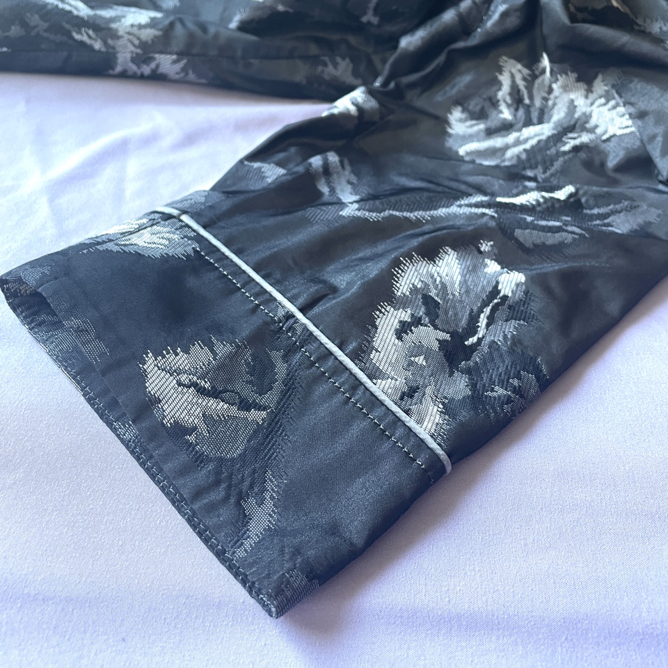 Thigh length Coat with 3/4 sleeves image indicator(5)