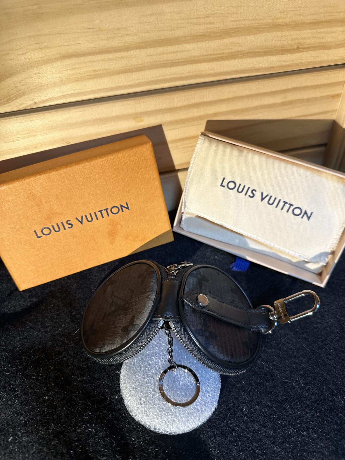 LV key holder - photo 3