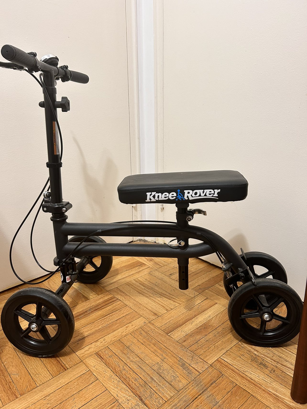 KneeRover Scooter - crutch alternative