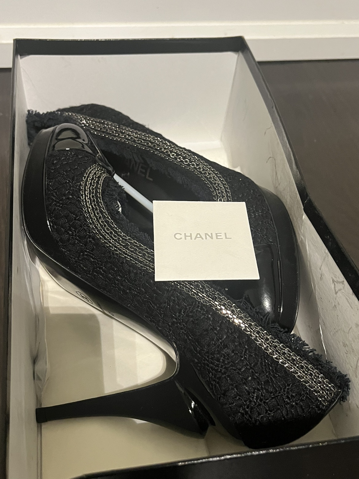 Chanel tweed Escarpins Pump Heels, sz 41 EU (11 US) Black image indicator(10)