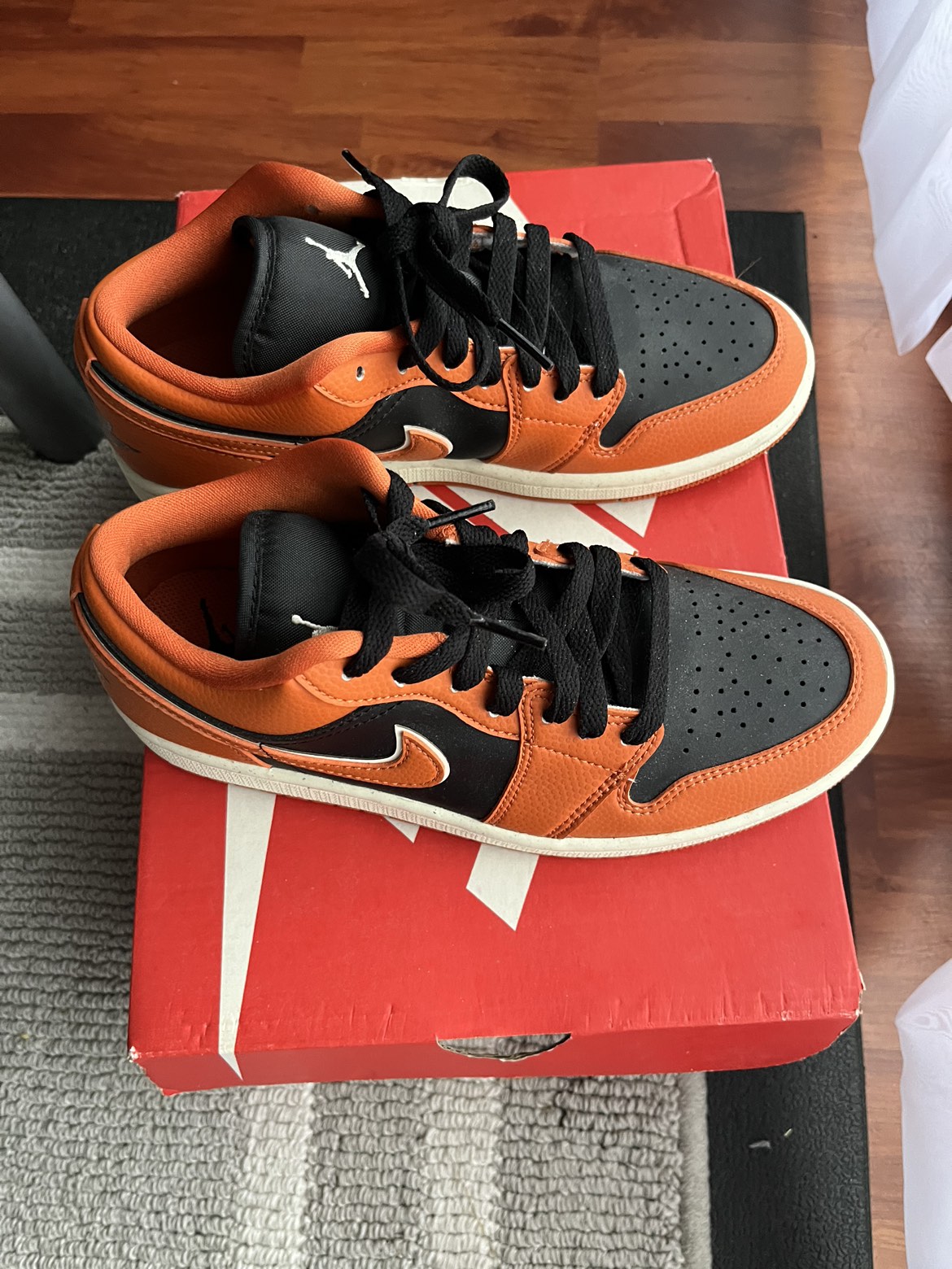 Brand new shoes - photo 3