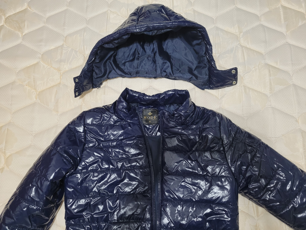 winter jacket for anyone - photo 3