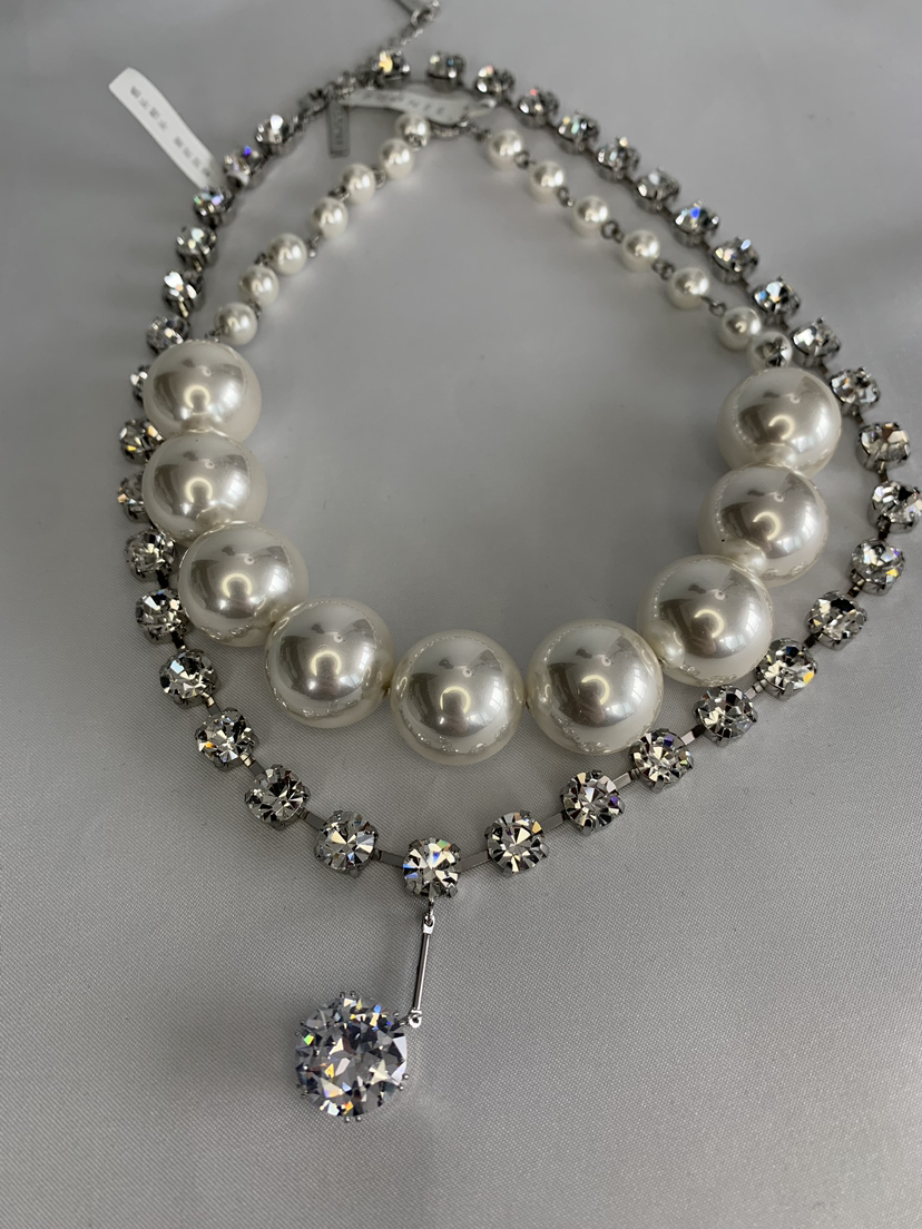 Faux Pearl and Gem Layered Chokers❄️ image indicator(3)