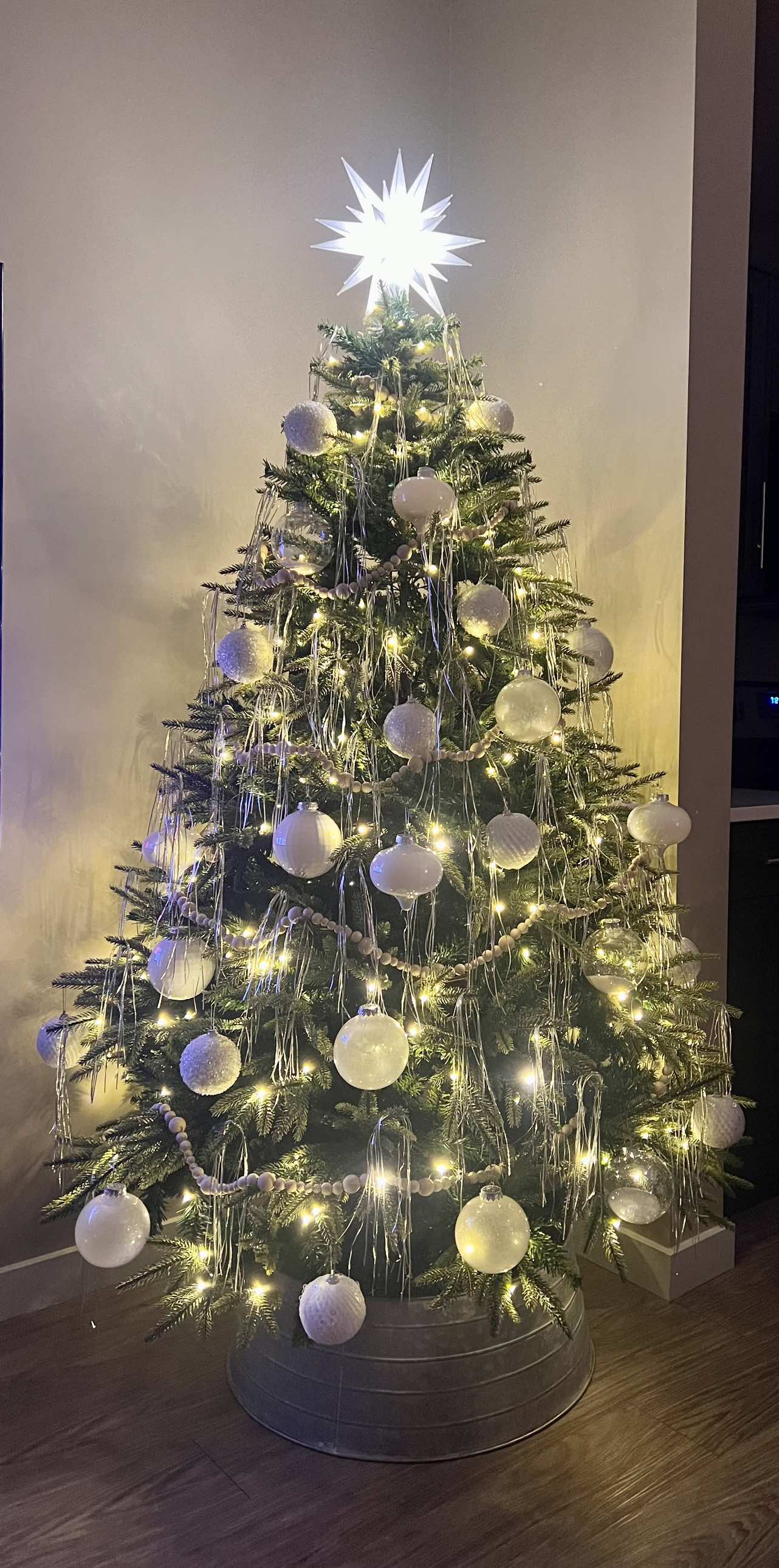 6’ Christmas Tree - photo 2