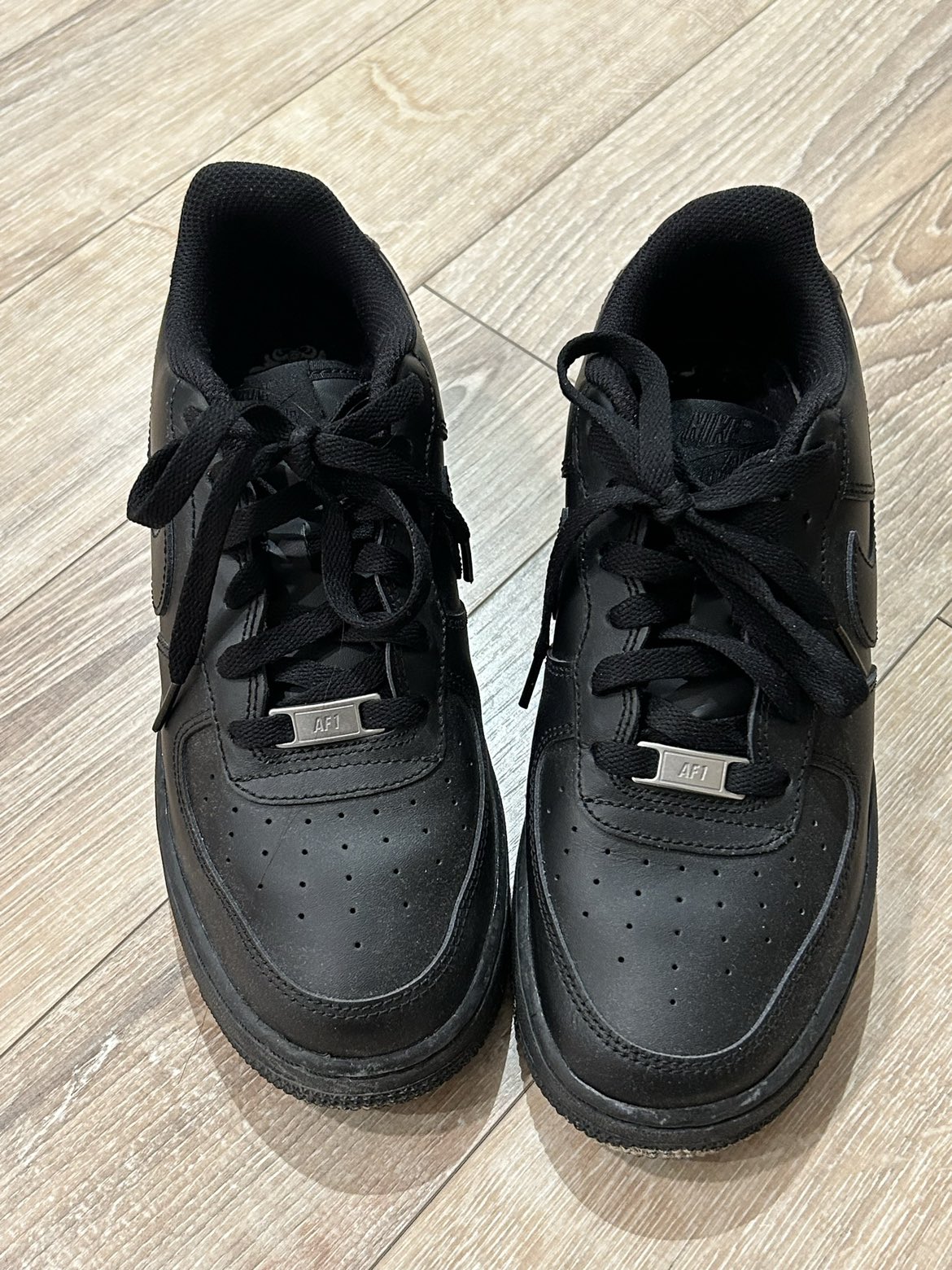 Black Nike Air Force size 6.5 - photo 2