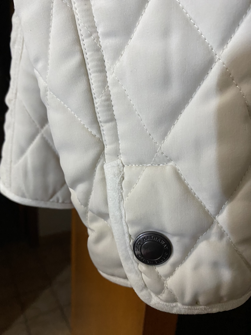 Quilted jacket with faux fur collar - photo 4
