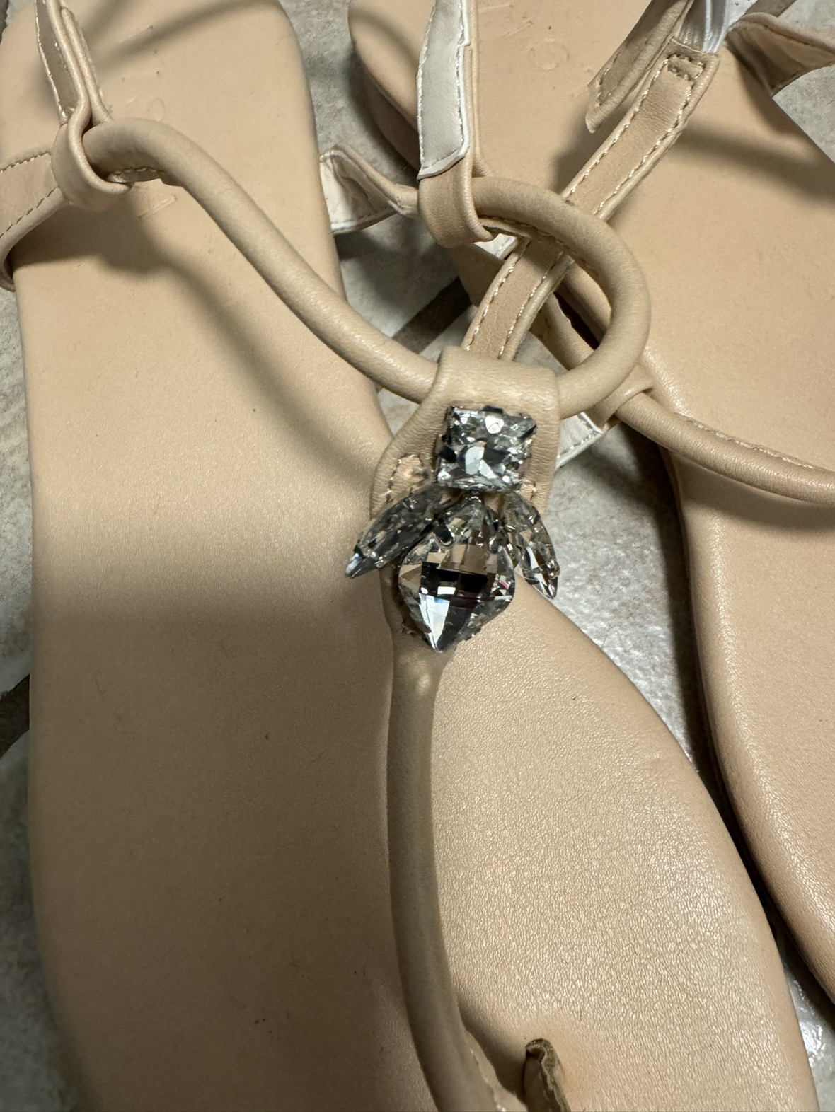 Jewelled flat sandals image indicator(3)