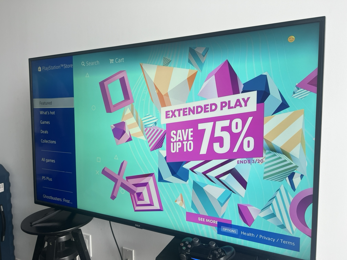Package deal: 4K Ultra HD TV with PS4 1TB slim - photo 3