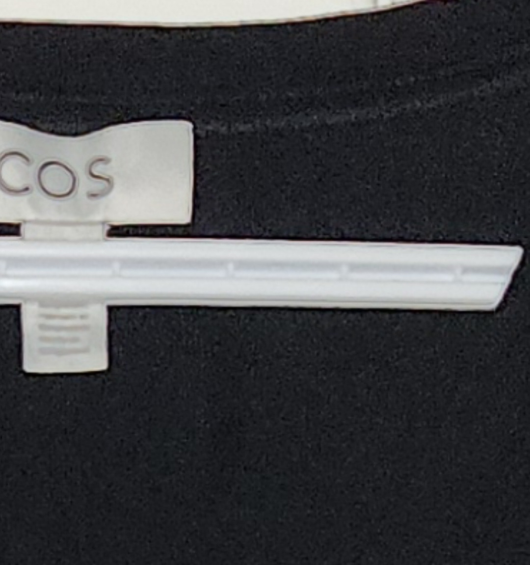COS #S. Black 100%COTTON  V- NECK T-Shirt. #S. LIKE NEW. image indicator(4)