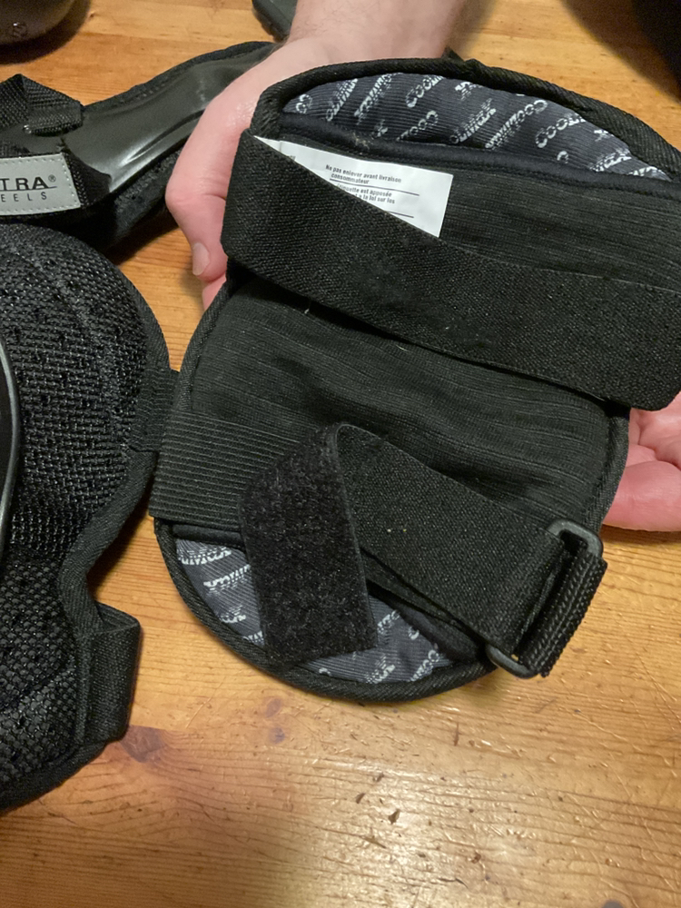 Ultra wheels knee pad set image indicator(3)