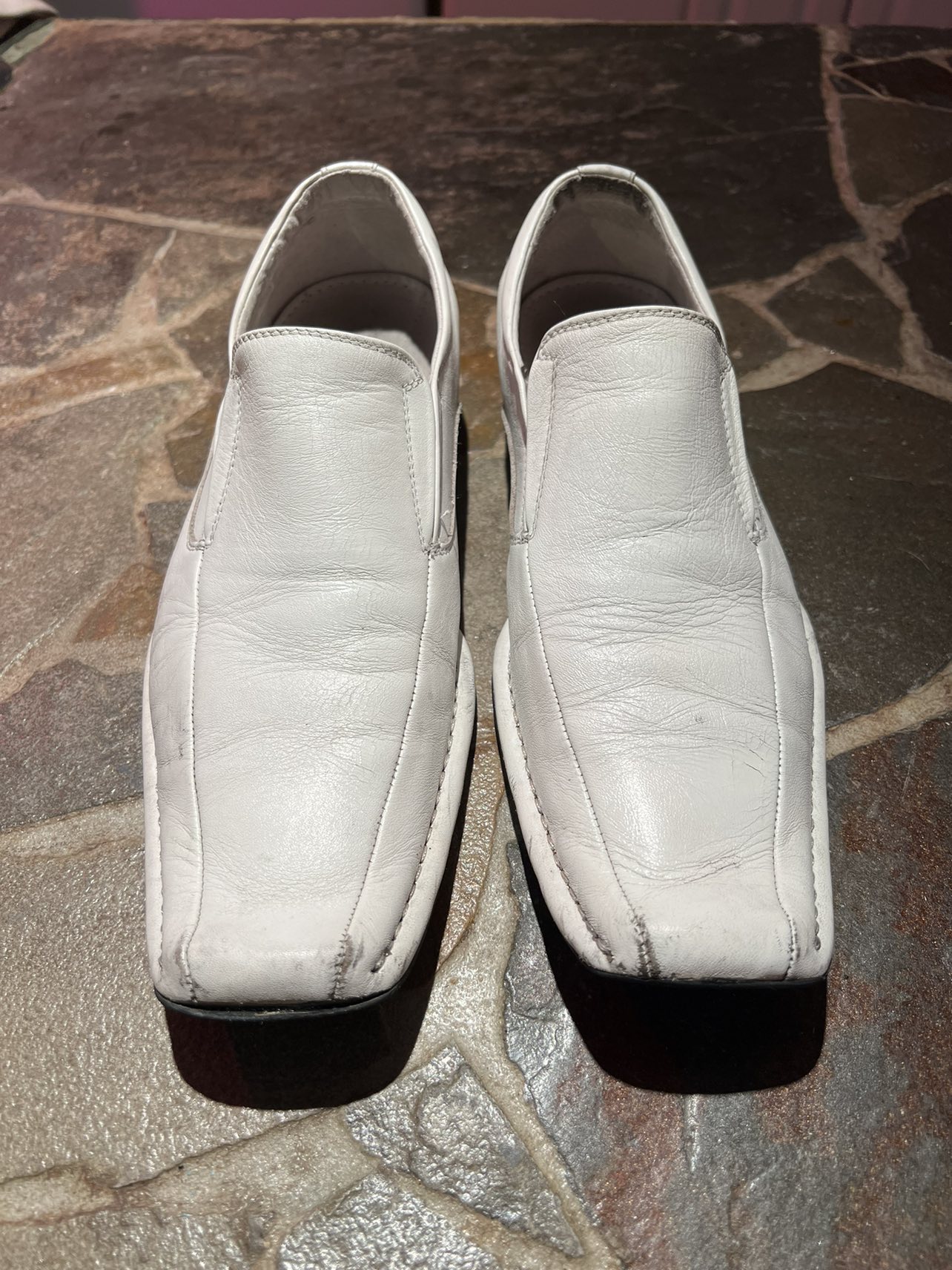Vintage White Leather Loafers (Men’s 11)(IFC) image indicator(2)