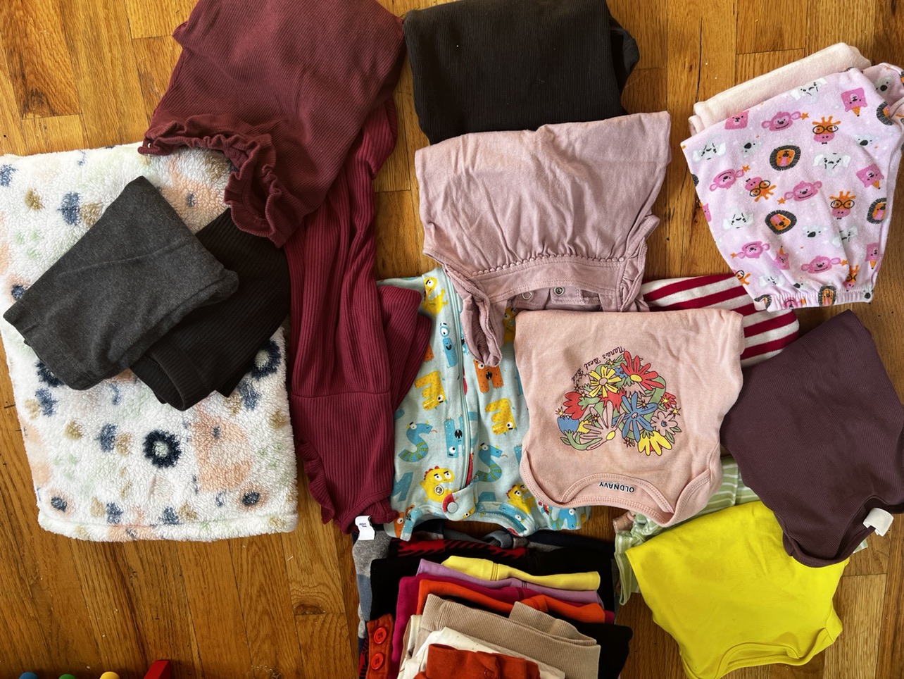 Bundle of 3-6 months baby clothes - photo 5