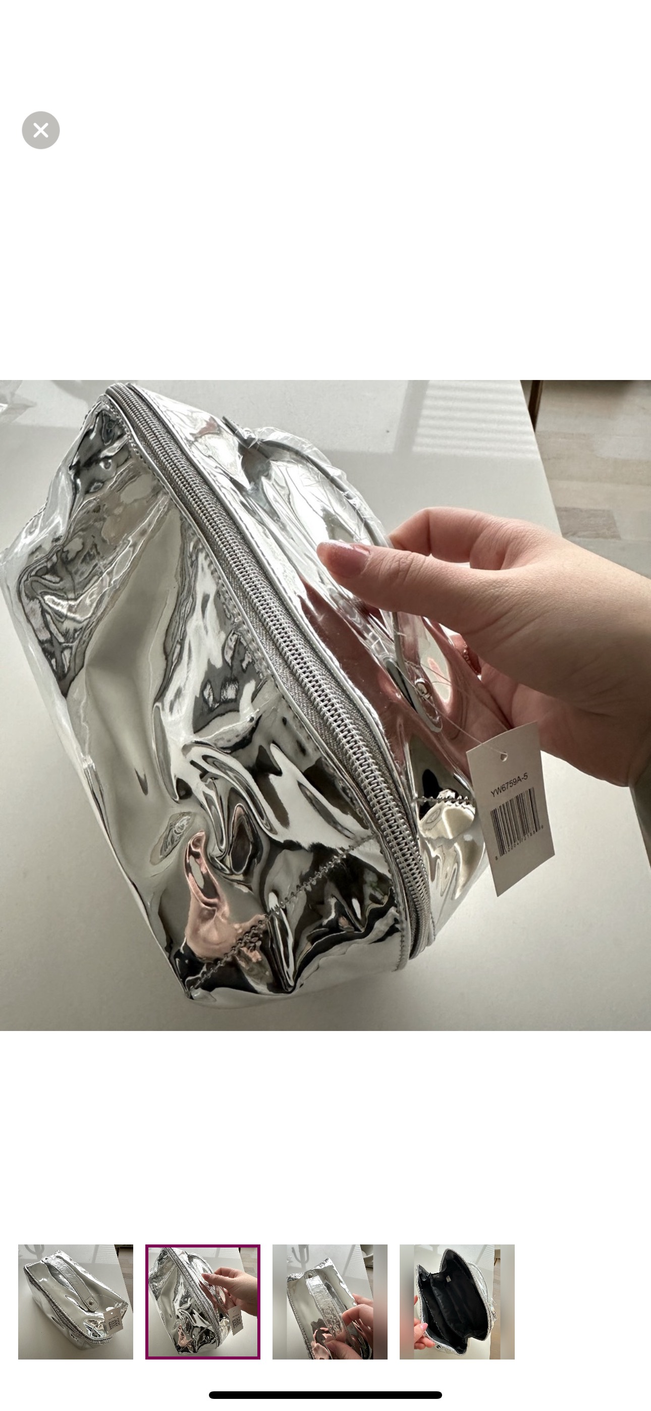 Brand new Bloomingdales makeup Pouch 🥕 image indicator(2)