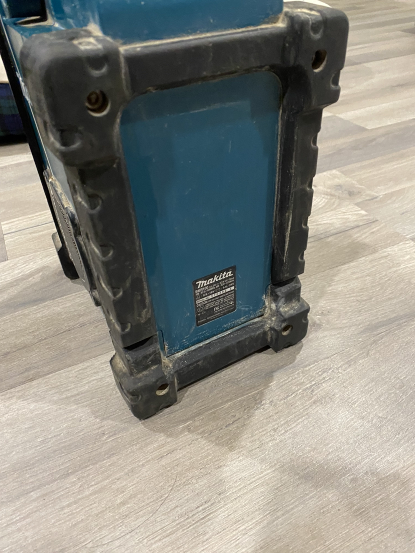 Makita radio image indicator(4)