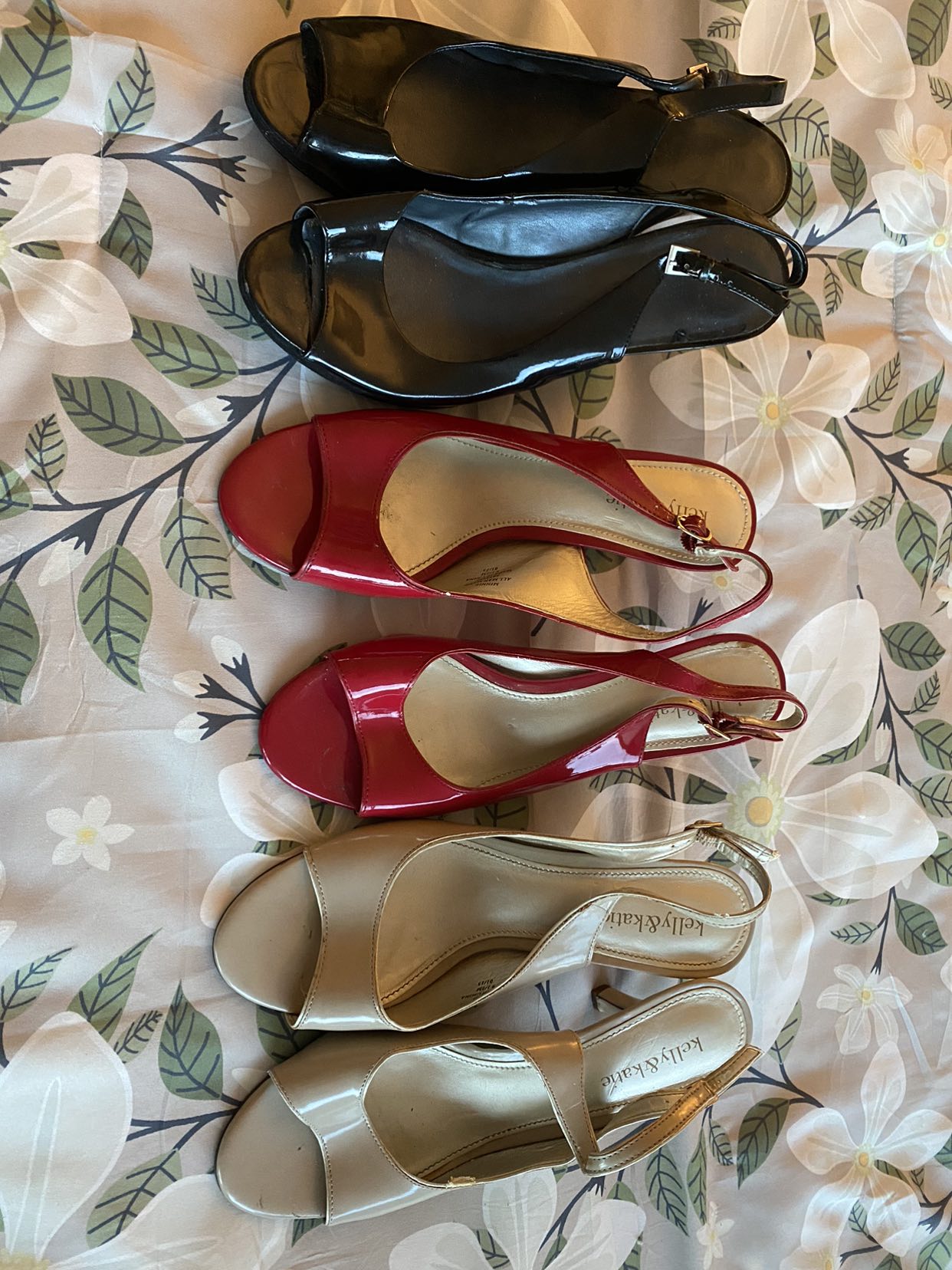 Women’s shoes