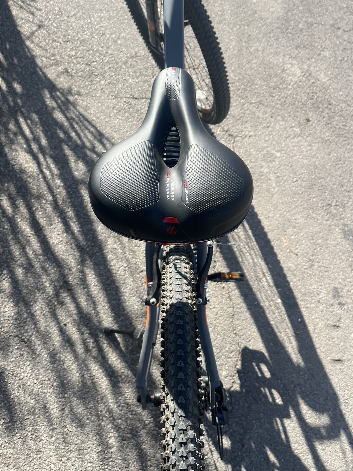 Unisex Diamondback commuter bike Medium frame Mint condition image indicator(5)