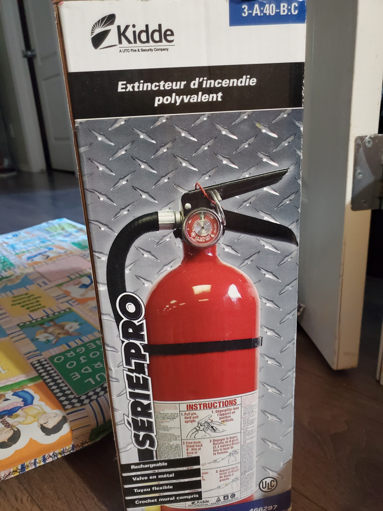 fire extinguisher - photo 3