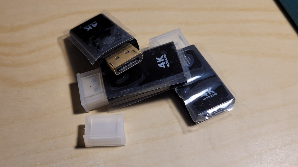 DP to HDMI adapter - photo 3