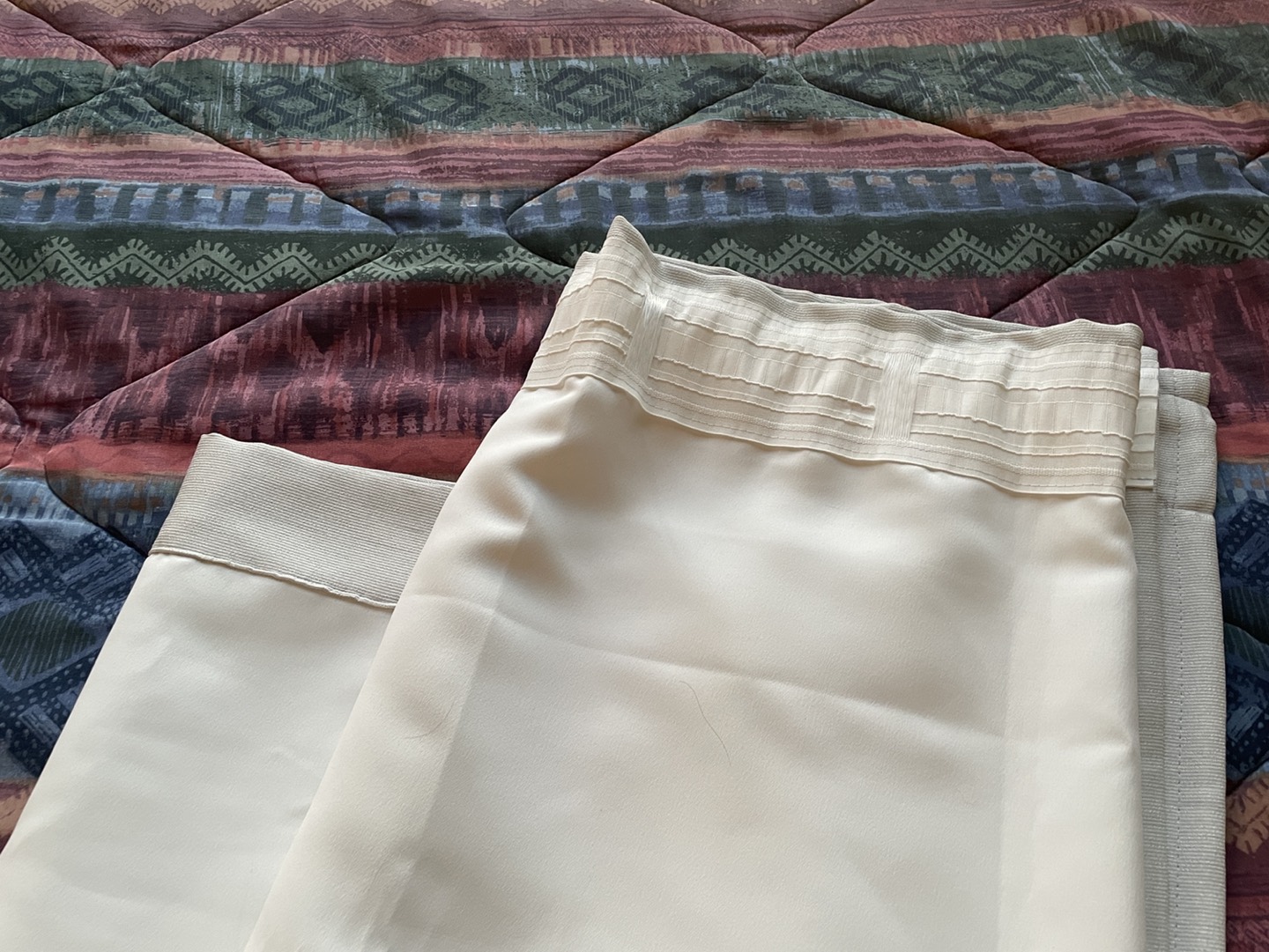 Curtains, 2 panels thumbnail
