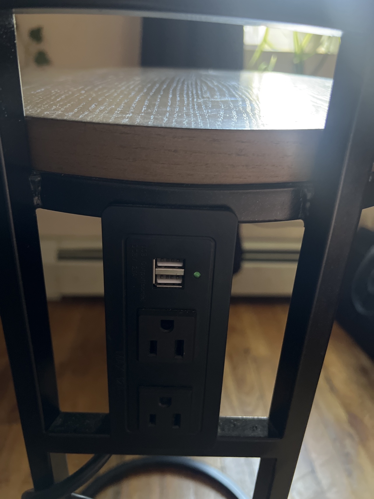 Side Table W/ Outlet image indicator(2)