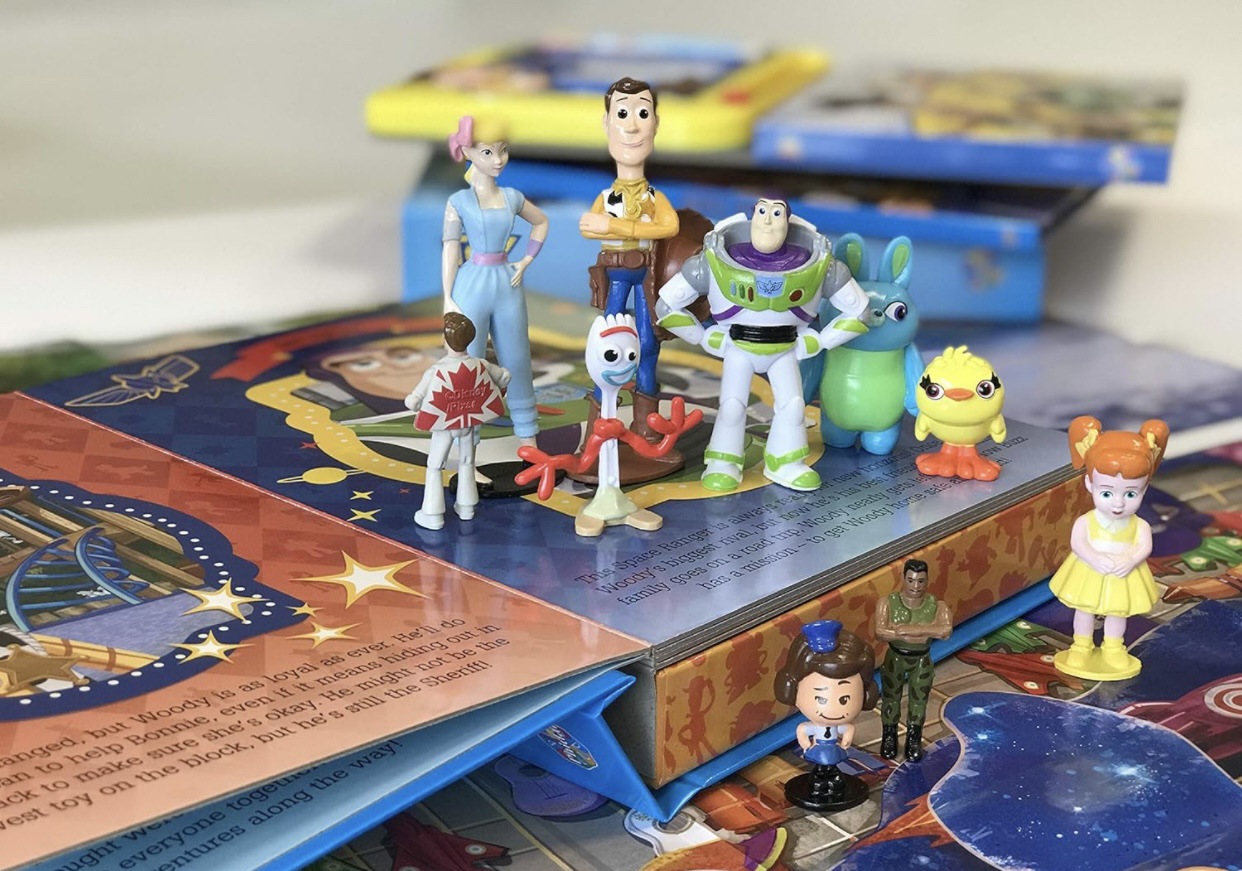 My Busy Books with figures - photo 4