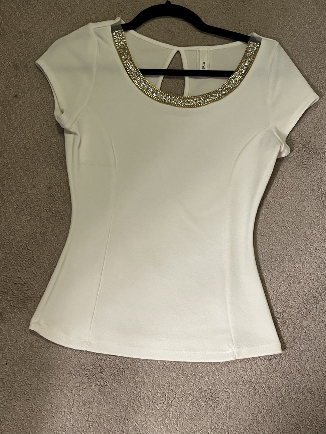 Women’s top thumbnail