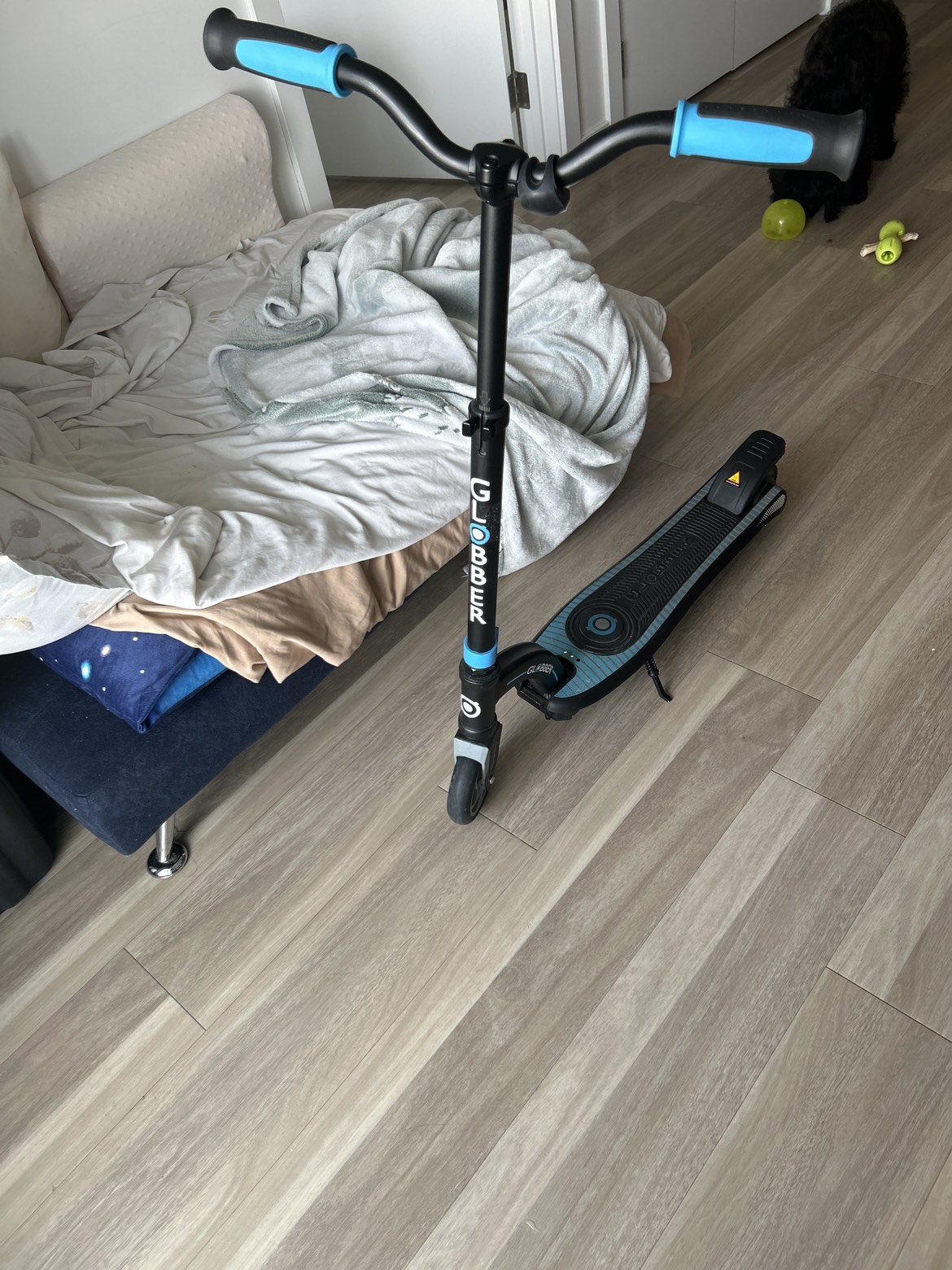 Electric kid’s scooter - photo 3