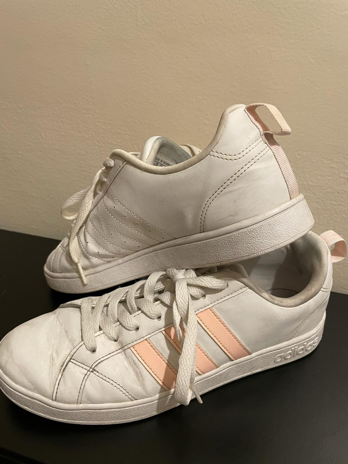 Woman’s shoes - photo 2