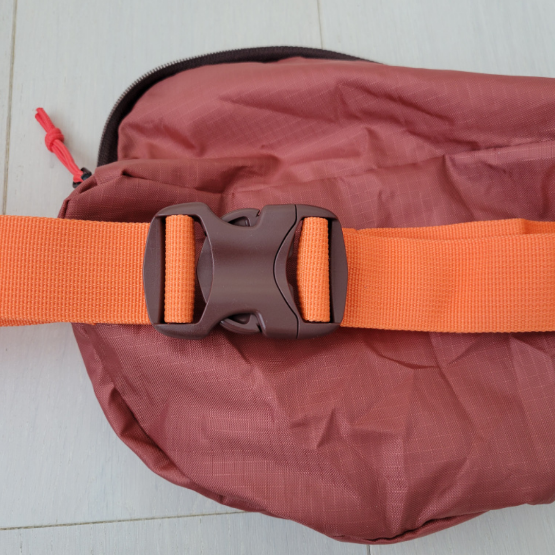 Eddie Bauer Stowaway Packable Waist Pack image indicator(3)