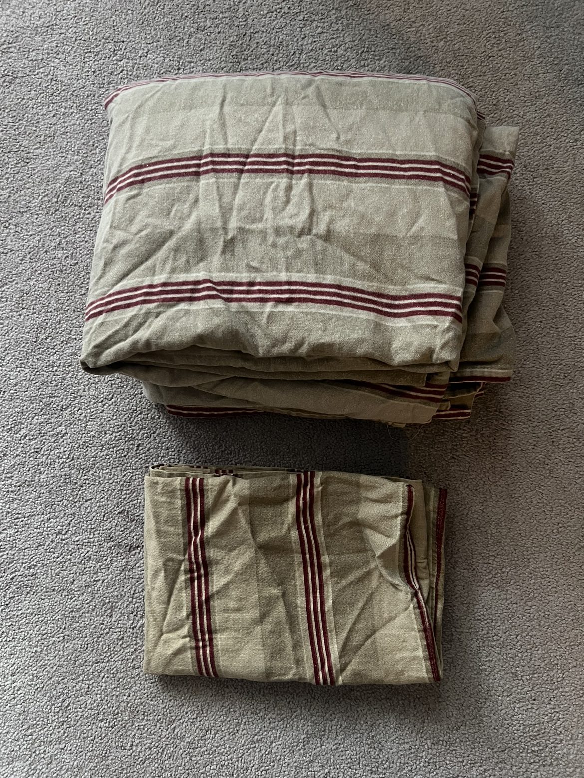 Tommy Hilfiger flannel sheet & pillowcase thumbnail