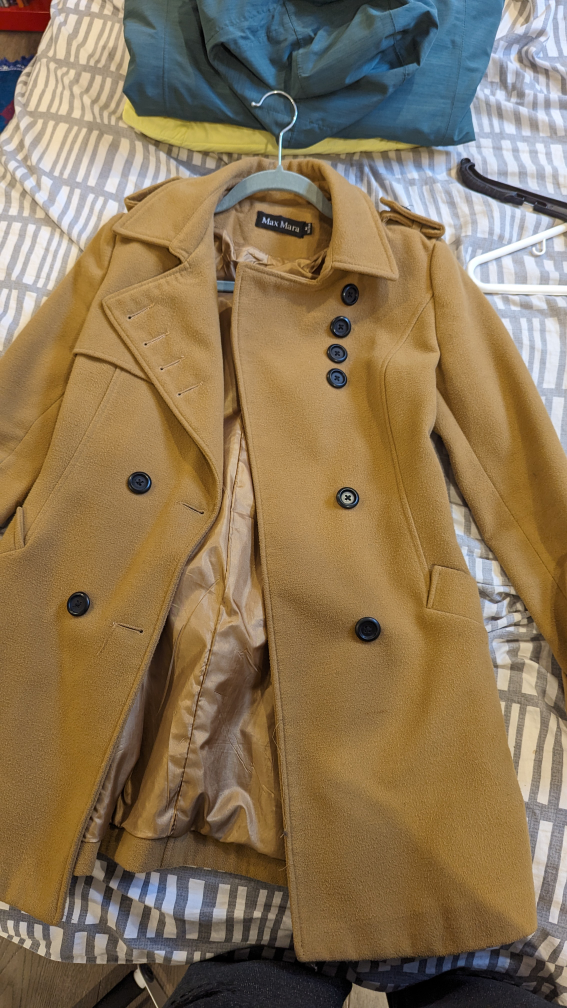 jacket thumbnail