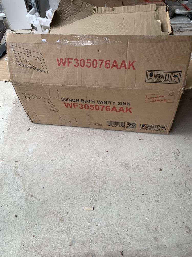 30" Ceramic Vanity Sink image indicator(3)