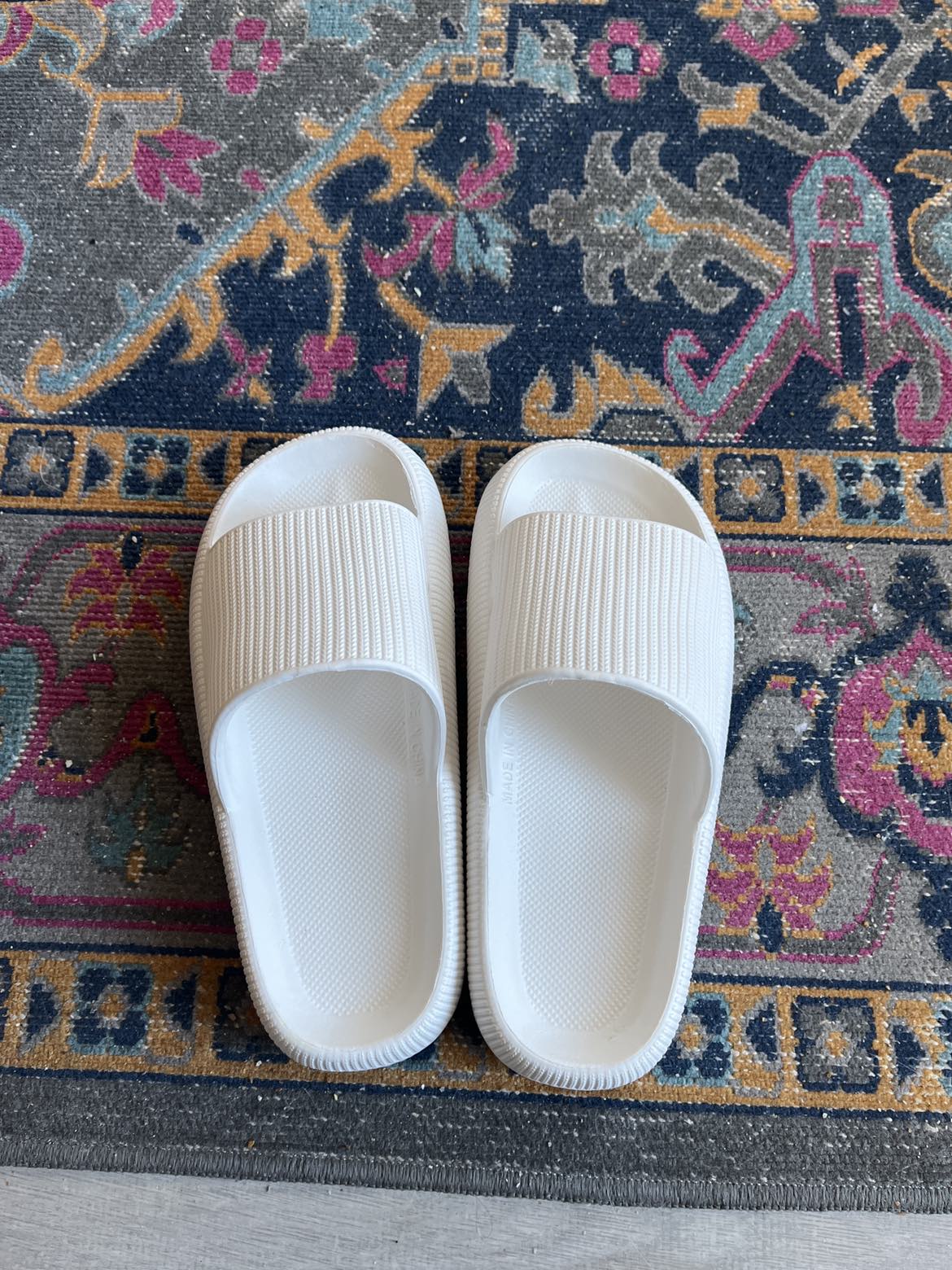 Slides, size 7 thumbnail