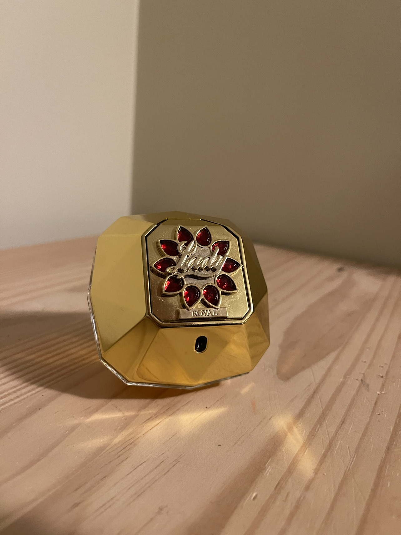 One million Royal Perfume for women - photo 2