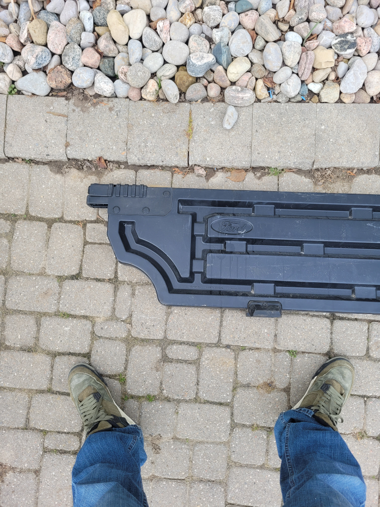 ford f-150 truck bed devider used but in great shape - photo 4