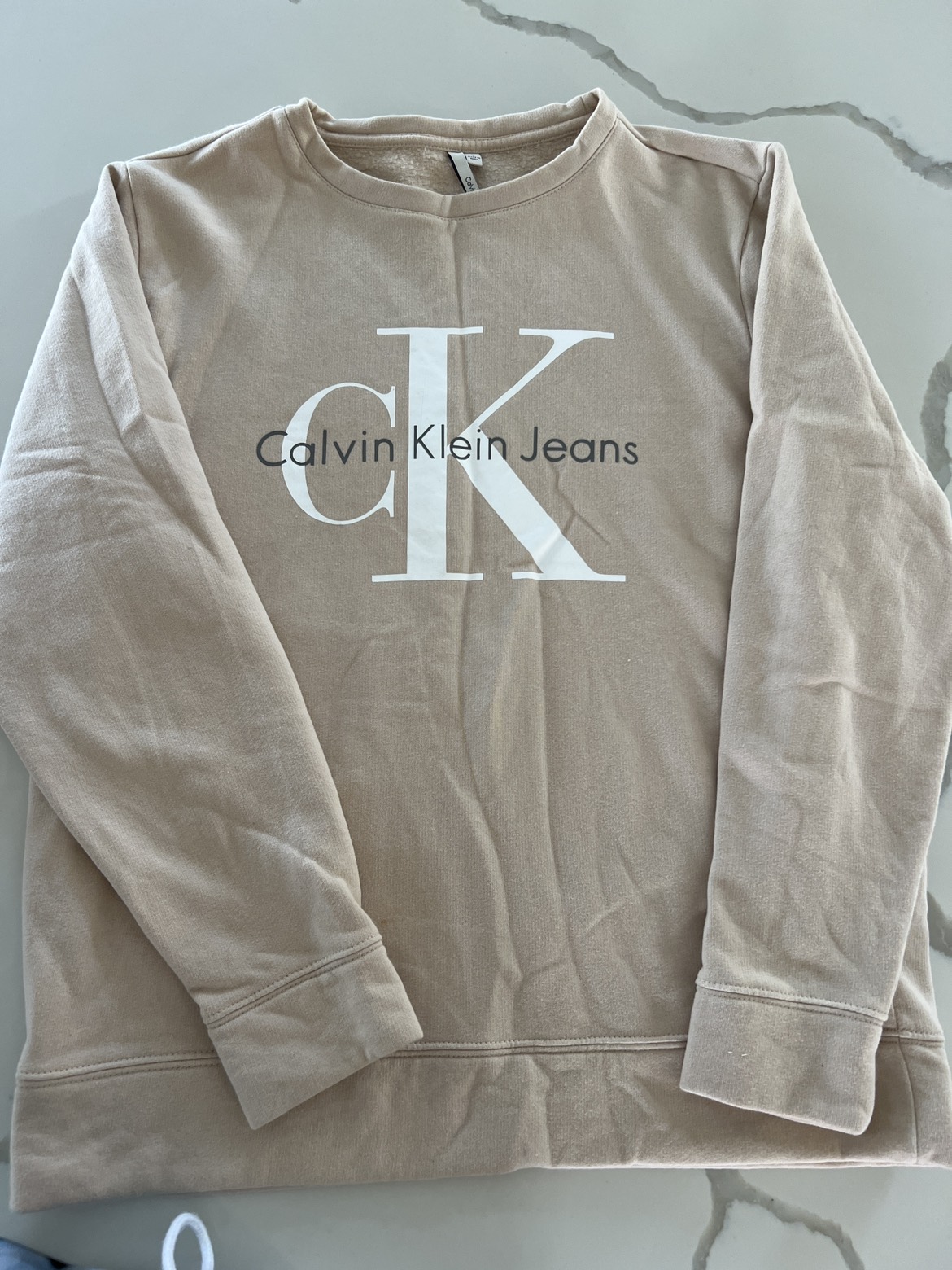 Calvin Klein sweater thumbnail
