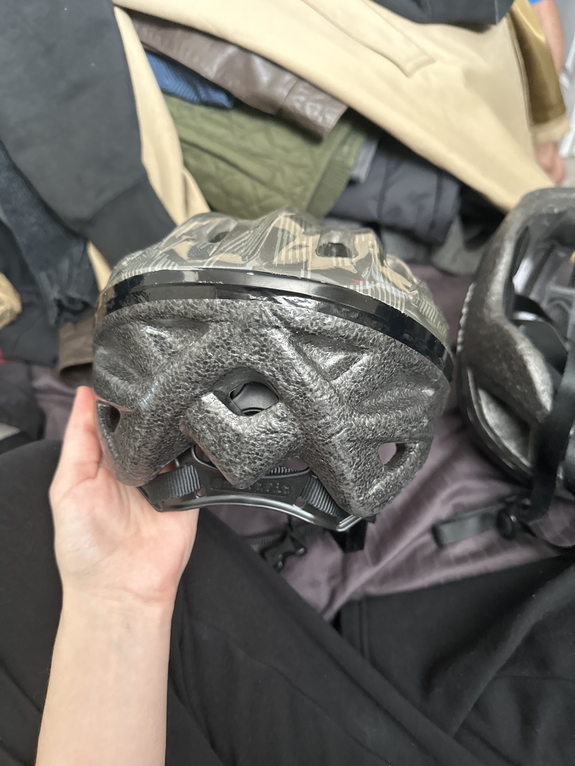 FREE 2 BIKING HELMETS - photo 5