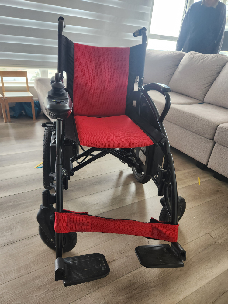 Electric wheel chair - photo 3