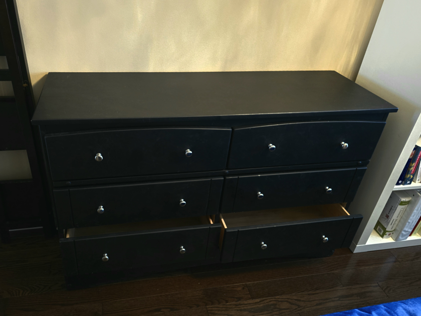 Solid-Wood Low Dresser w/ 6 Drawers, Black image indicator(5)