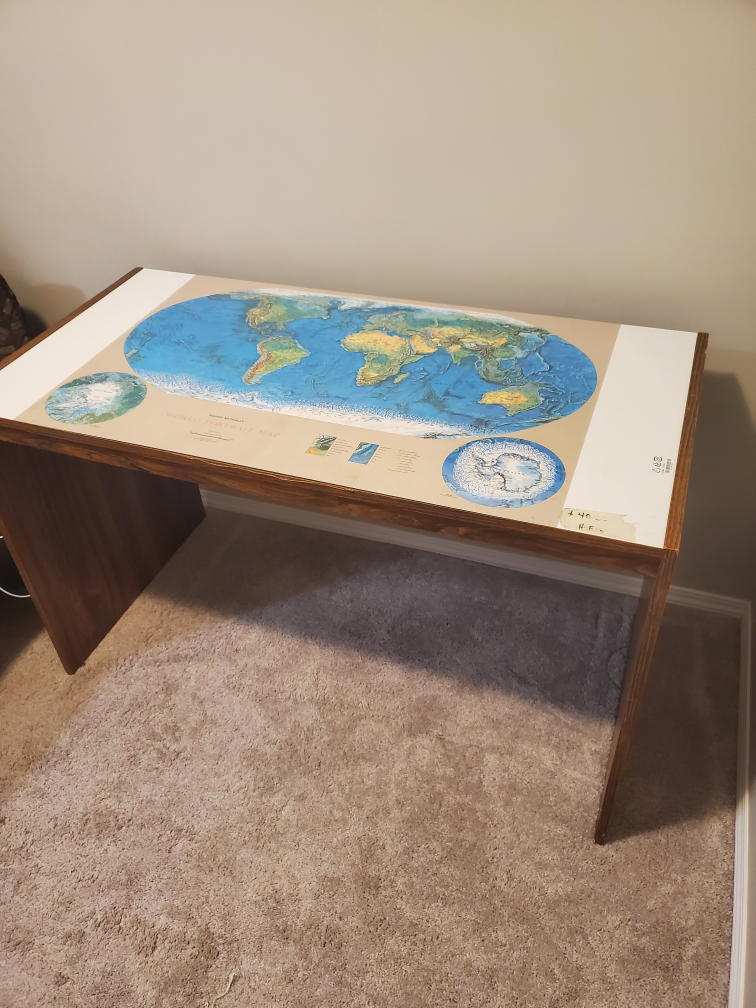 COMPUTER/STUDY DESK