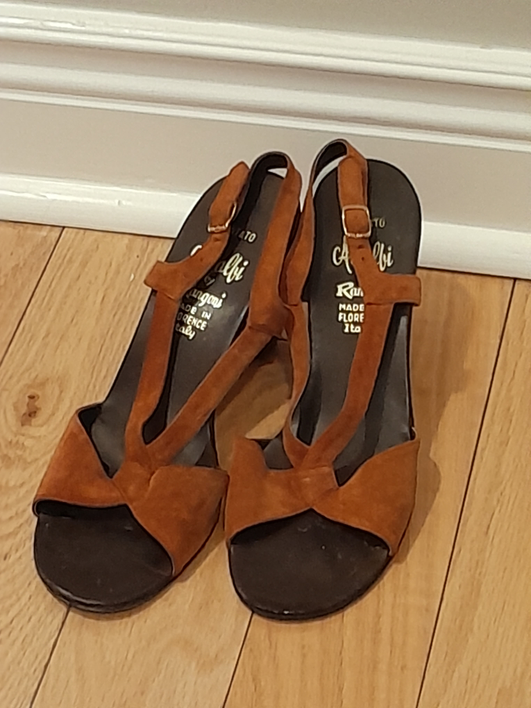 suede shoes Made in Italy size 9 thumbnail