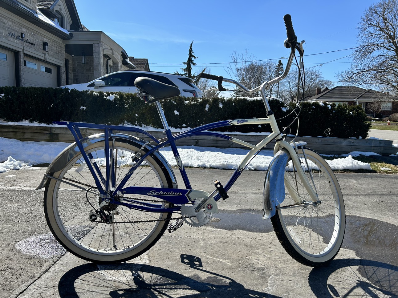 Schwinn 5 Star Cruiser 6-Speed Cruiser Bike